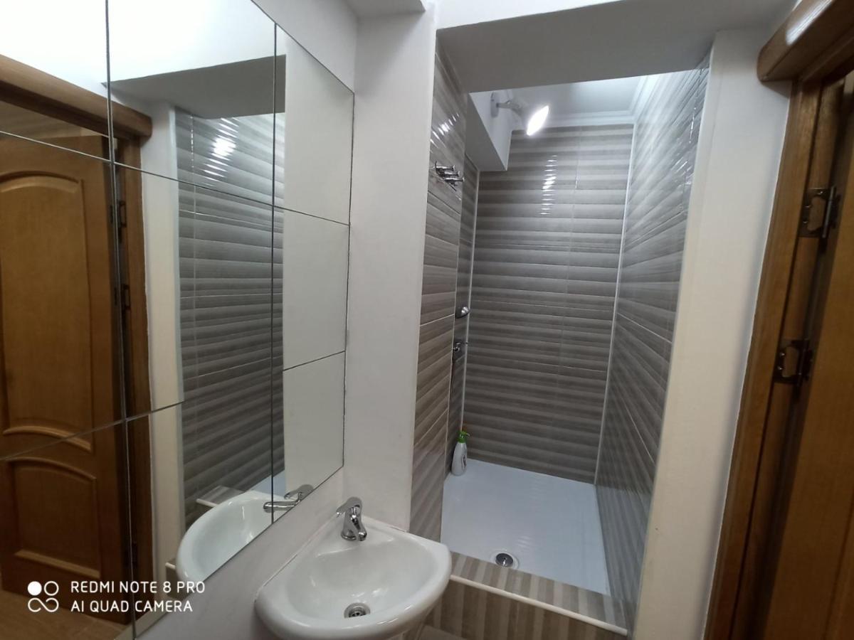 Камера Хранения Chisinau Luaran gambar