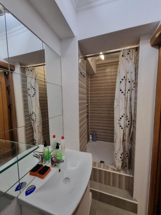 Камера Хранения Chisinau Luaran gambar