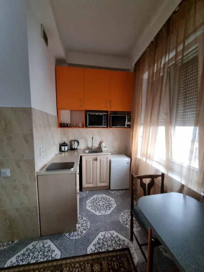 Камера Хранения Chisinau Luaran gambar