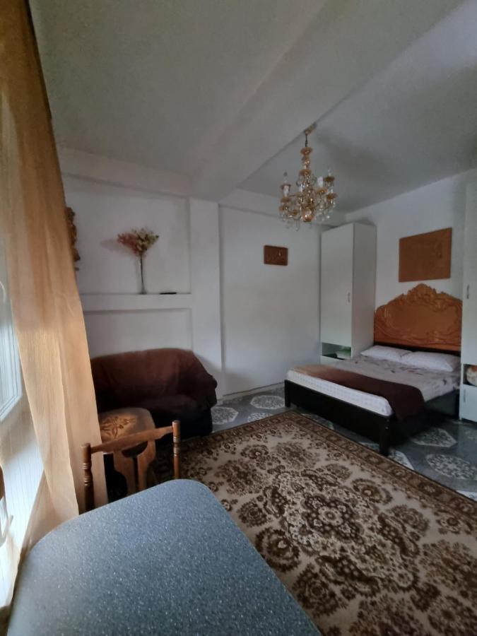 Камера Хранения Chisinau Luaran gambar